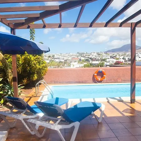 Marinas Resort 3*