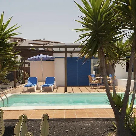 Marinas Resort 3*